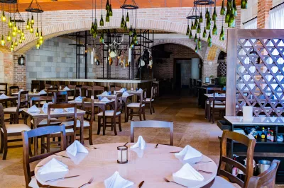 https://www.palmarbeachresortandspa.com.mx/galleries/Restaurants/Davino.webp